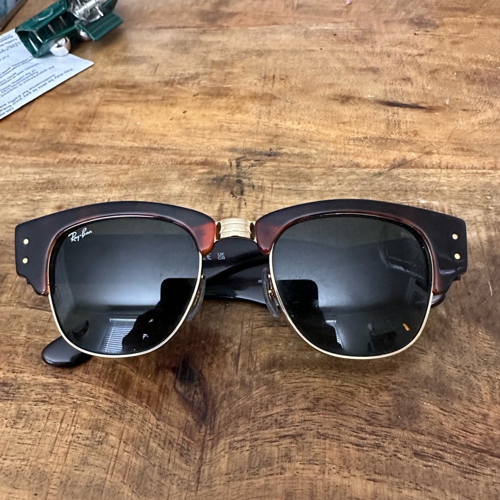 Tortoise Shell Club Master Ray Bans - Picture 6 of 7